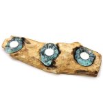 Olvasztott Üveg Fa Alátéten - Lapos Hármas Gyertyatartó