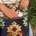 Sötétkék Kilim Válltáska