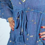 Nomád Sari Strandruha - Tengerkék és Aranyhal Design (L/XL)