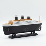 Titanic aroma diffúzor – USB – színváltós – távirányítóval