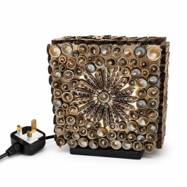 Boho Kagyló Lámpa - Barna Négyzet - 15cm - UK csatlakozó