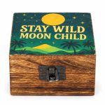 Kicsi Színes Bevonatú Fa Doboz - Stay wild moon child