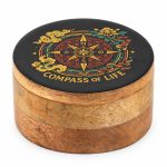 Kerek Színes Bevonatú Fa Doboz  - Compass of life