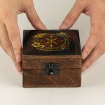 Kicsi Színes Bevonatú Fa Doboz -  Compass of life