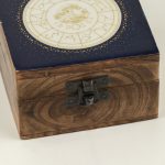 Kicsi Színes Bevonatú Fa Doboz -  Aquarius
