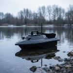 Etetőhajó C12 hátrakidobós fekete