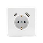 Nova csatlakozóaljzat USB csatlakozóval fehér