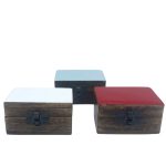 Fa Gyógyszerdoboz 9x5x4cm - Színes Bevonat - vegyes