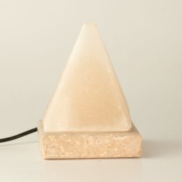   Minőségi USB Fehér Piramis  Sólámpa - 9 cm (színváltós)