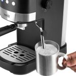 HOME HGPR16 presszókávé főző, 15bar, tejhabosítás, elektronikus vezérlés, csészemelegítő, automatikus kikapcsolás