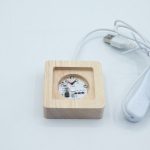 6cm Négyzetes fa LED alátét- Vegyes színek